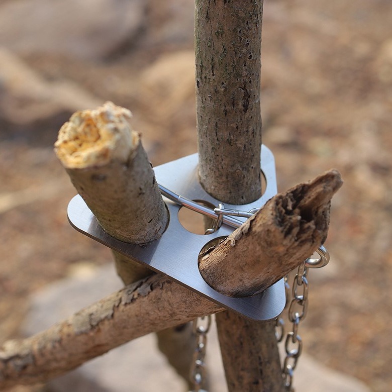 Treppiede da Campeggio in Acci - Camping Outdoor Cooking Set recensione e prezzo