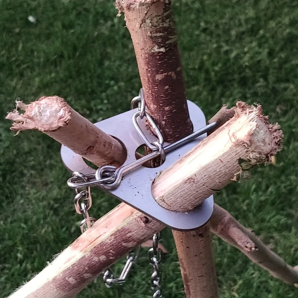 Treppiede da Campeggio in Acci - Camping Outdoor Cooking Set recensione e prezzo
